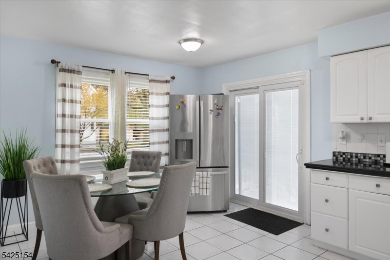 234 Aldene Road Roselle, NJ 07203 - Photo 15 of 27