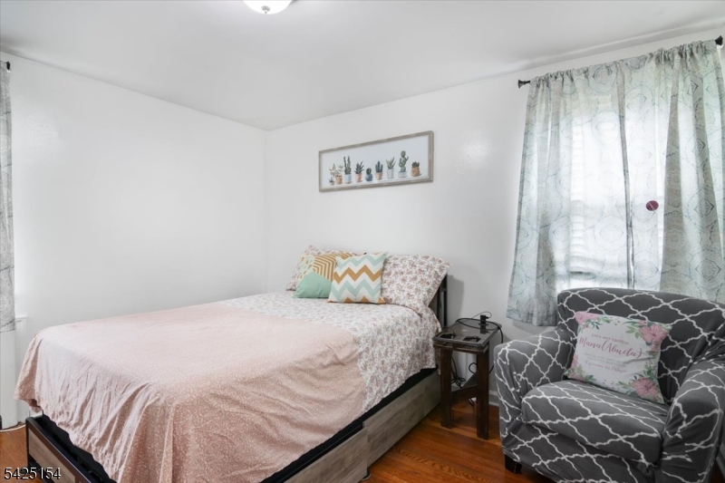 234 Aldene Road Roselle, NJ 07203 - Photo 17 of 27