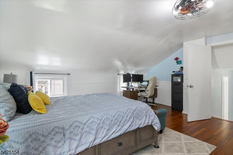 234 Aldene Road Roselle, NJ 07203 - Photo 22 of 27