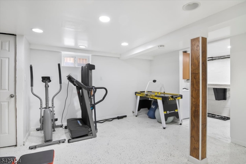 234 Aldene Road Roselle, NJ 07203 - Photo 27 of 27