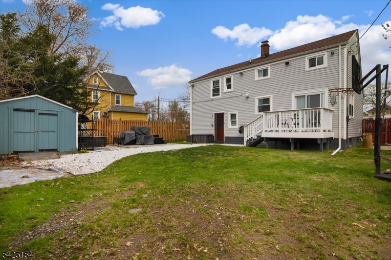 234 Aldene Road Roselle, NJ 07203 - Photo 8 of 27