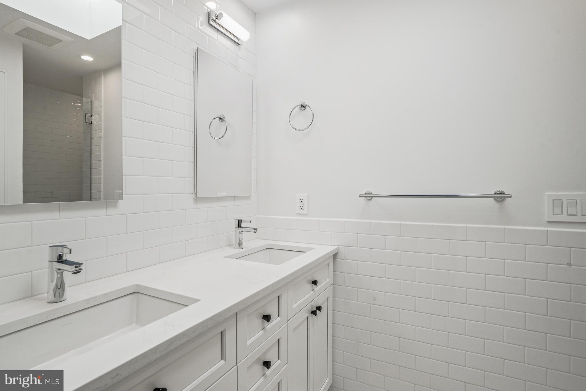 1920 35th Street Northwest Washington, DC 20007 - Photo 27 of 38 Primary Bedroom En-Suite B ath