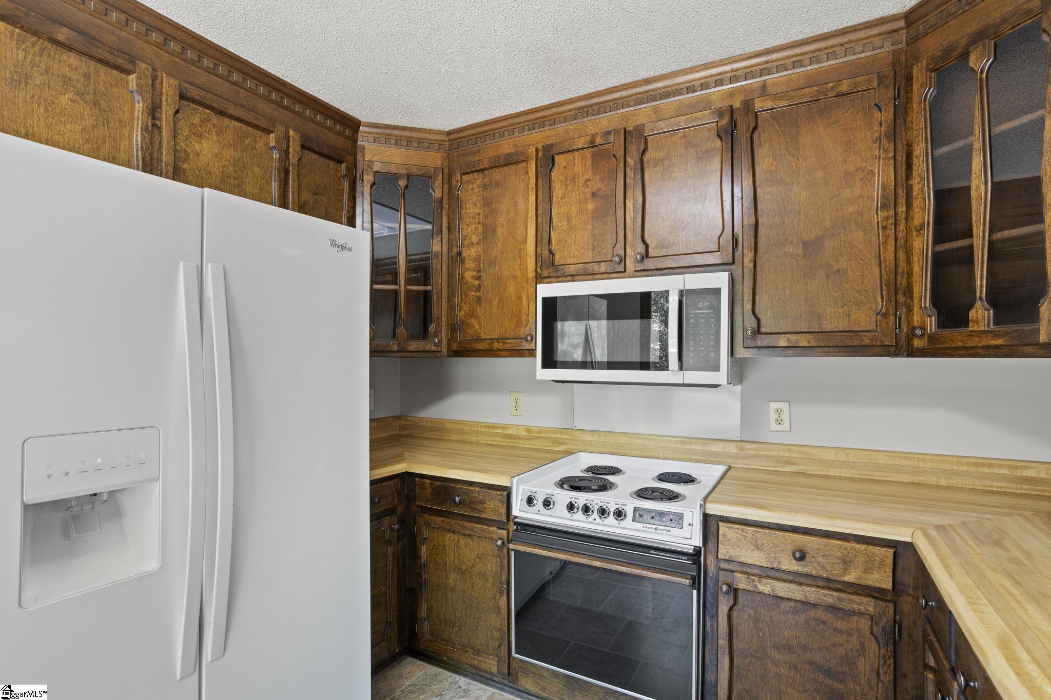 500 Motor Boat Club Road Greenville, SC 29611 - Photo 12 of 36