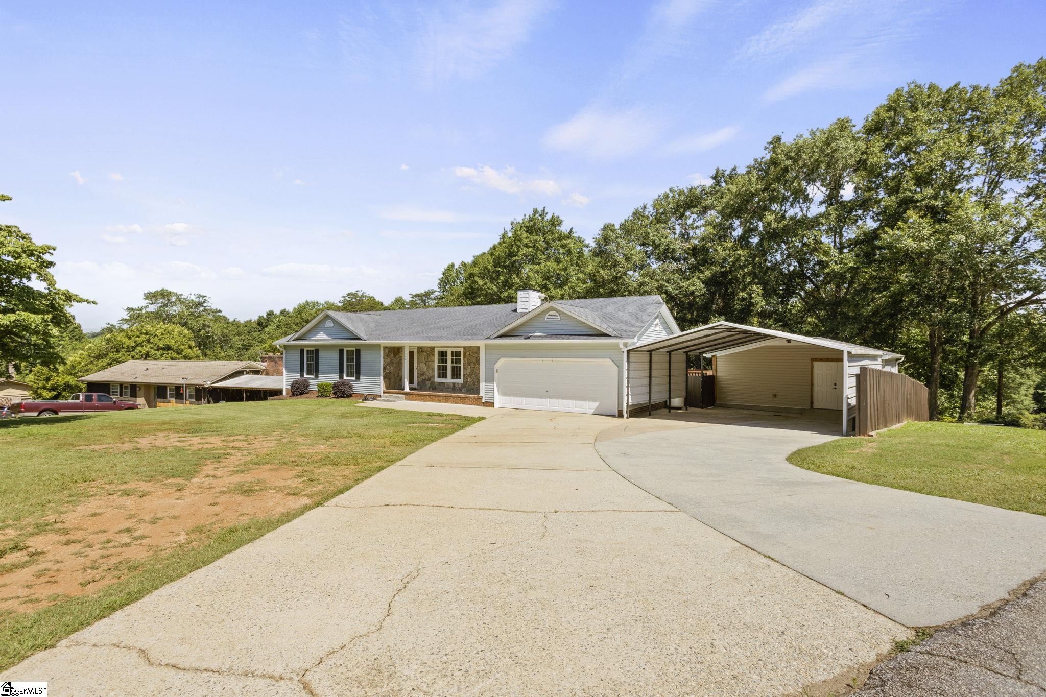 500 Motor Boat Club Road Greenville, SC 29611 - Photo 2 of 36