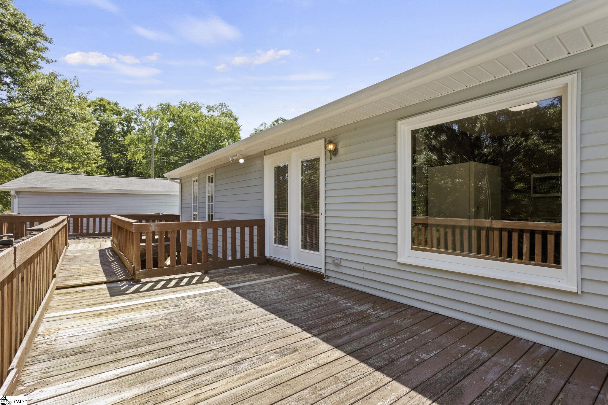 500 Motor Boat Club Road Greenville, SC 29611 - Photo 23 of 36