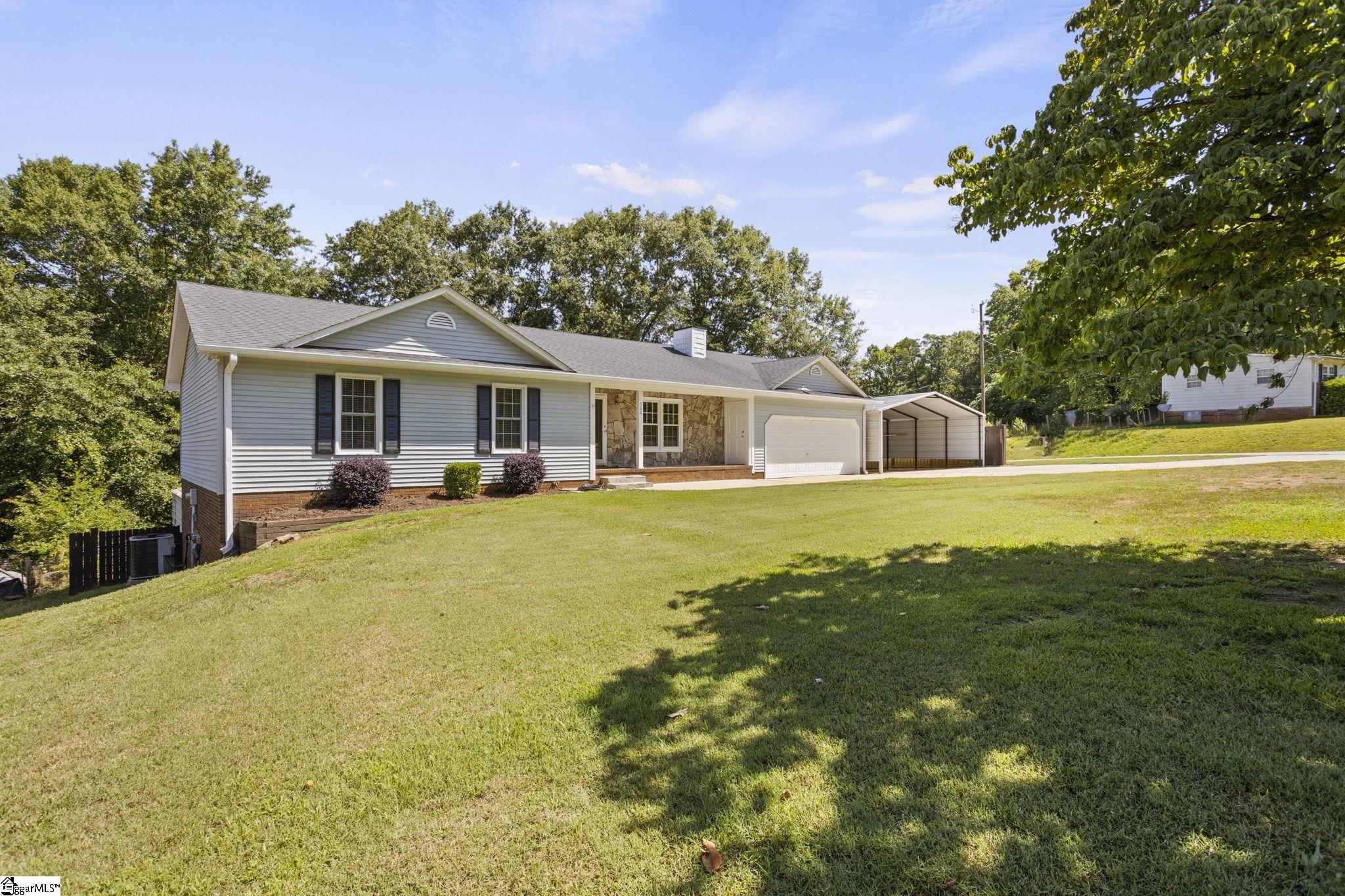 500 Motor Boat Club Road Greenville, SC 29611 - Photo 3 of 36