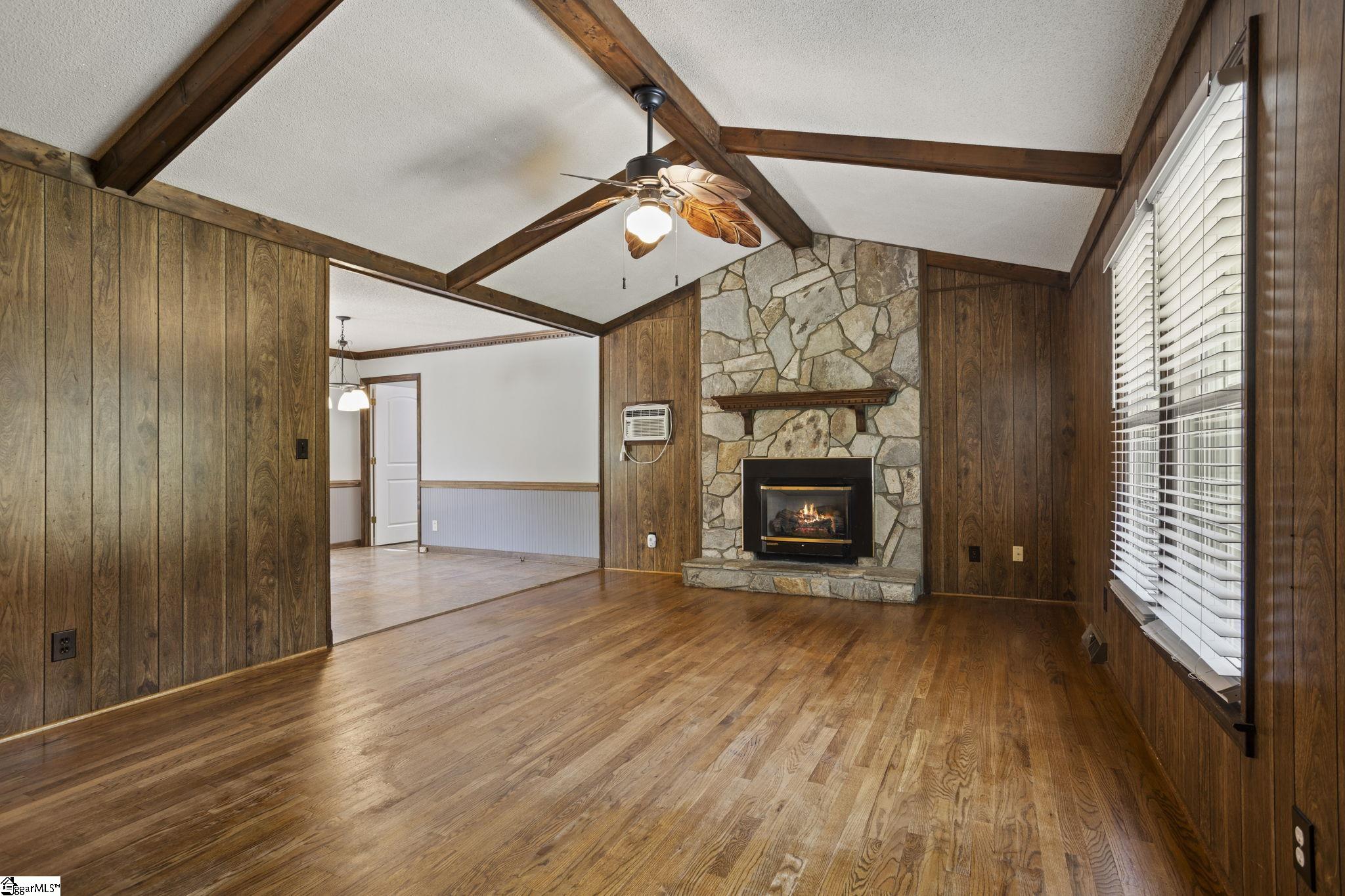 500 Motor Boat Club Road Greenville, SC 29611 - Photo 6 of 36