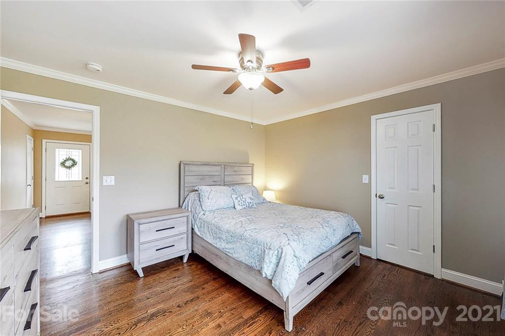 207 Ridgecrest Drive Kannapolis, NC 28081 - Photo 13 of 35 Gallery Image 13
