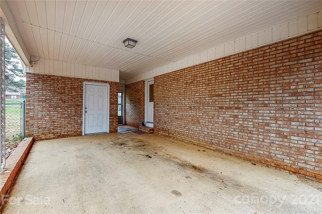 207 Ridgecrest Drive Kannapolis, NC 28081 - Photo 34 of 35 Gallery Image 34