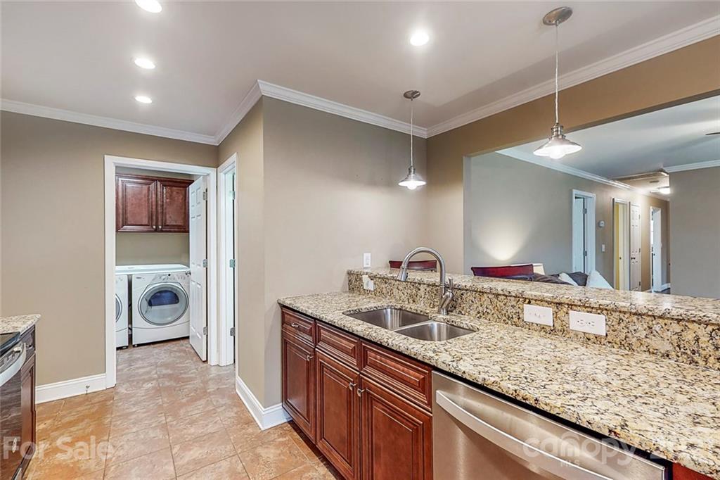 207 Ridgecrest Drive Kannapolis, NC 28081 - Photo 8 of 35 Gallery Image 8