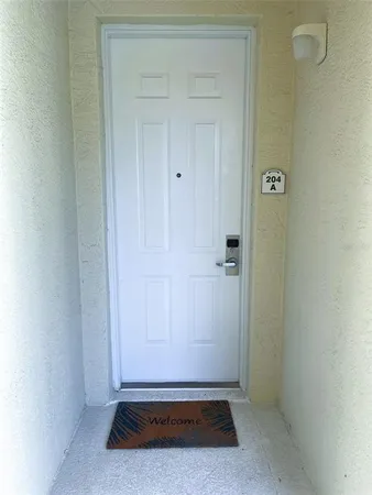 $1,800 | 3506 54th Drive West, Unit 204, Bradenton, FL 34210