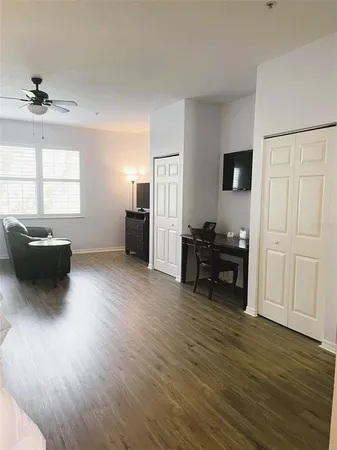 $1,800 | 3506 54th Drive West, Unit 204, Bradenton, FL 34210