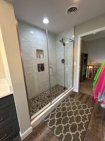 $720,000 | 6135 Martha Drive North, Aurora, IN 47001