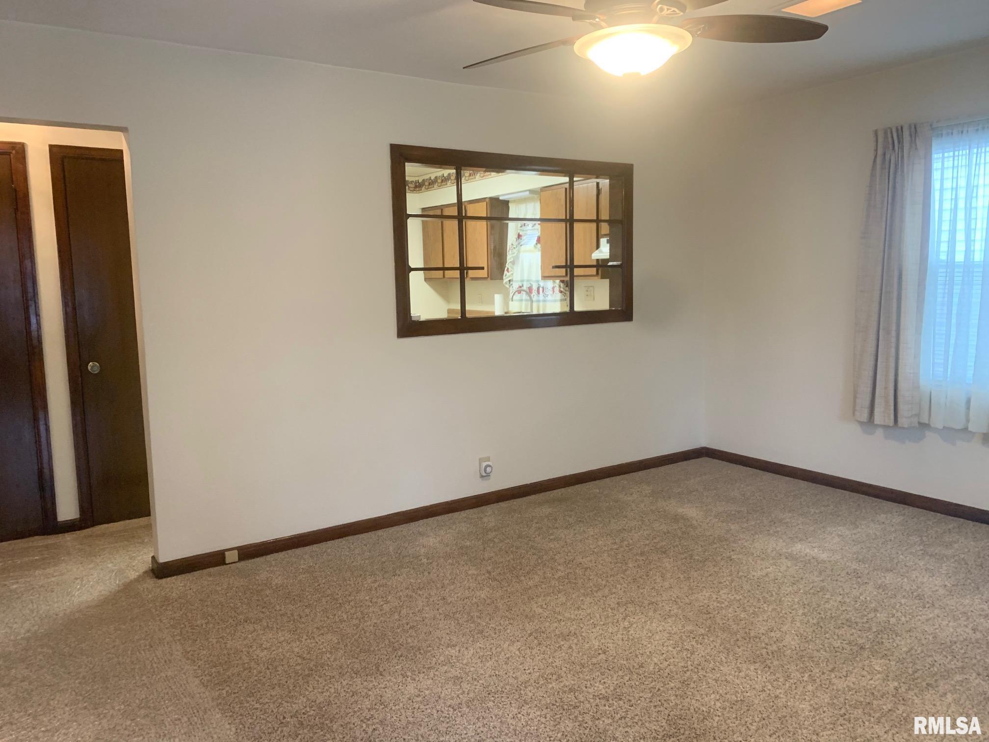 2245 Grandview Avenue Springfield, IL 62702 - Photo 3 of 23