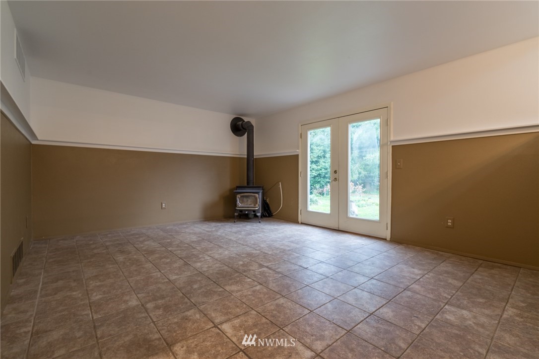 4836 Deming Road Deming, WA 98244 - Photo 16 of 25