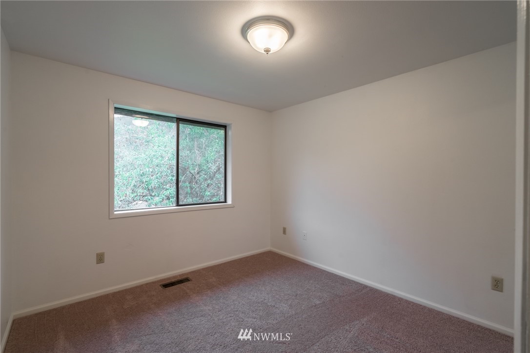 4836 Deming Road Deming, WA 98244 - Photo 24 of 25