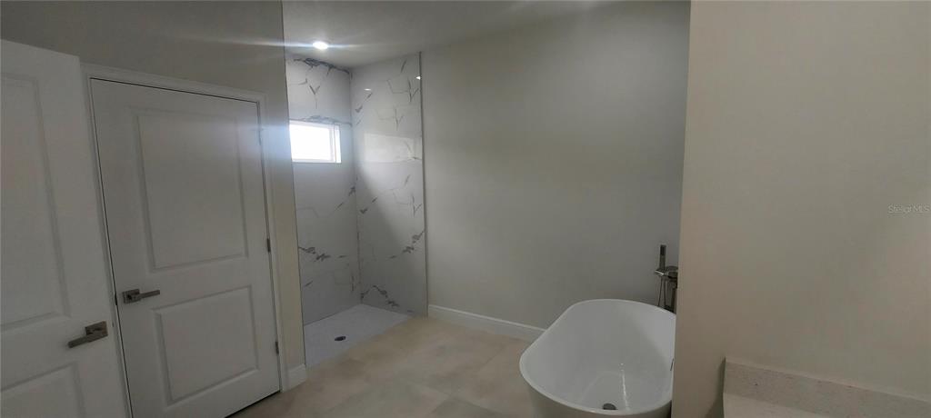 2673 Southwest 156th Place Ocala, FL 34473 - Photo 11 of 14 a bathroom with a toilet