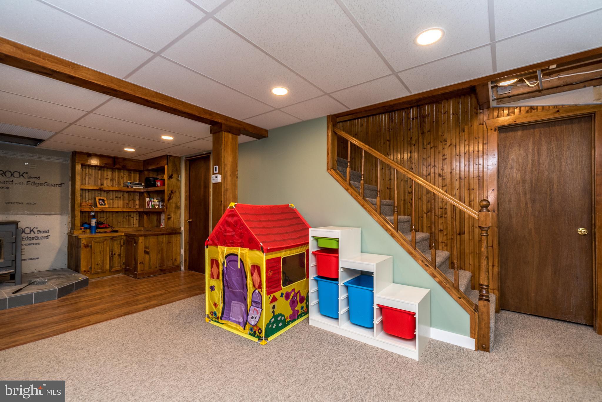 568 Kulp Road Perkiomenville, PA 18074 - Photo 25 of 34 Finished basement