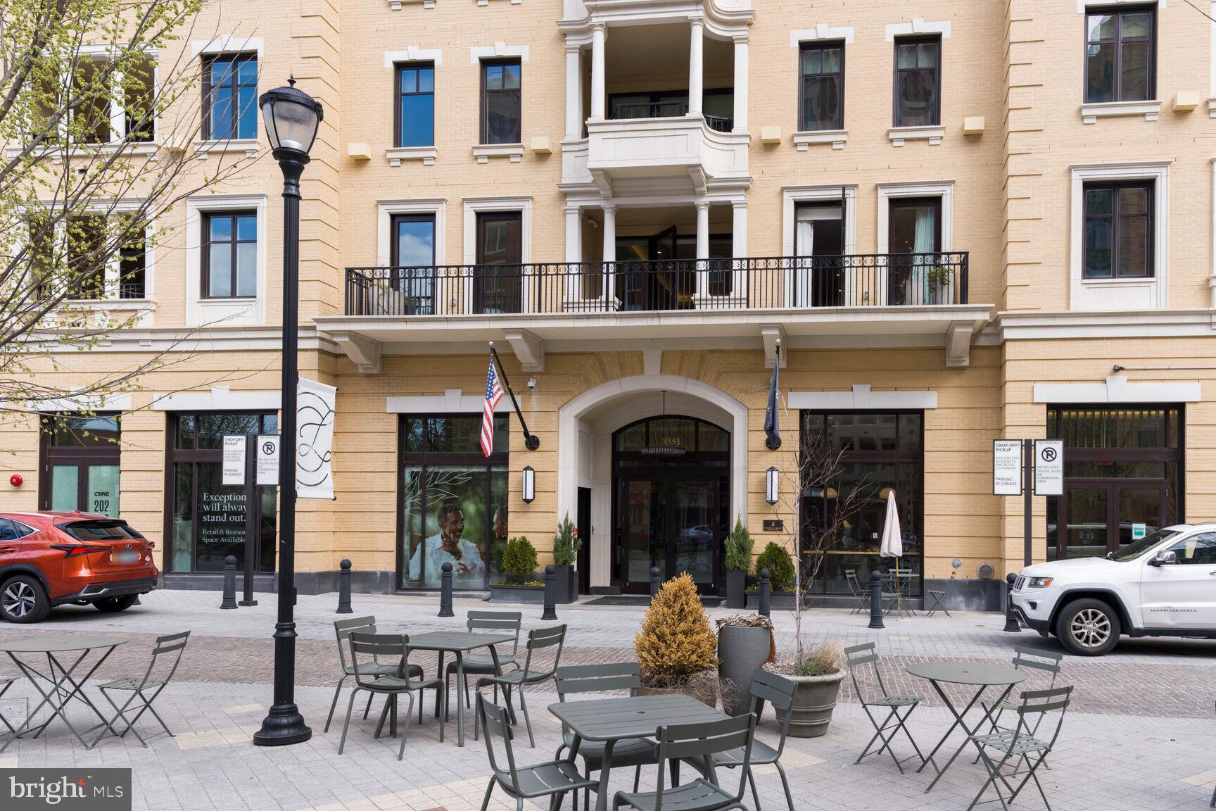 The balcony above the front belongs to the unit