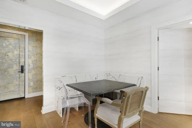 $6,900 | 8551 Connecticut Avenue, Unit 206, Chevy Chase, MD 20815