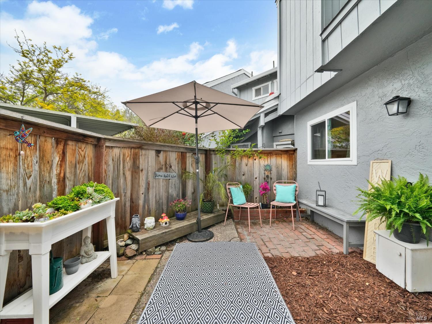 712 Racquet Club Circle Rohnert Park, CA 94928 - Photo 3 of 32
