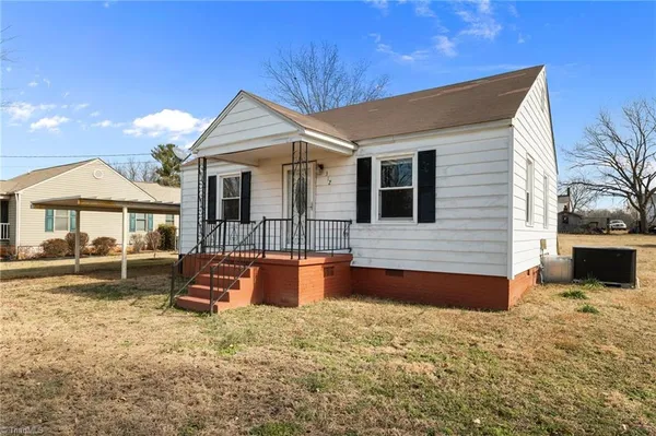 $185,000 | 312 Pickett Circle, Liberty, NC 27298