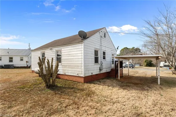 $185,000 | 312 Pickett Circle, Liberty, NC 27298