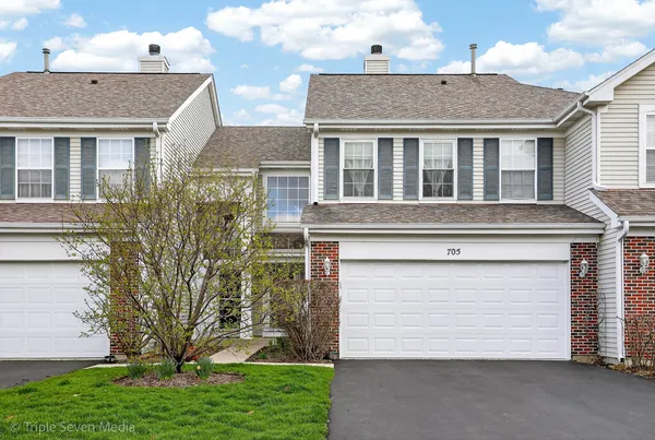 $315,000 | 705 Timothy Court, East Dundee, IL 60118