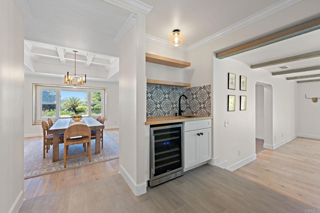 18 Gateview Drive Fallbrook, CA 92028 - Photo 14 of 73 a view of kitchen with furniture and wooden floor