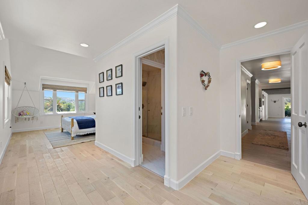 18 Gateview Drive Fallbrook, CA 92028 - Photo 22 of 73 a view of a livingroom with furniture and front door