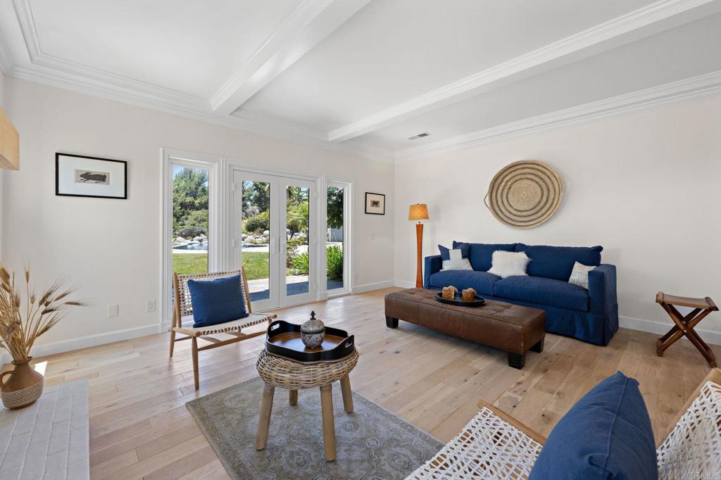 18 Gateview Drive Fallbrook, CA 92028 - Photo 3 of 73 a living room with furniture a rug and a window