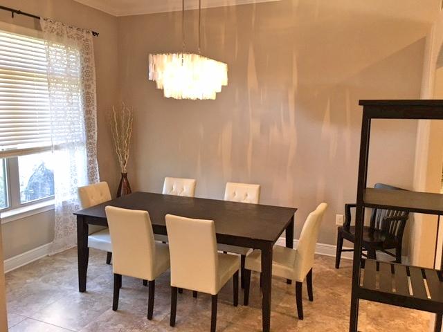 Bry Dining rOOM 4