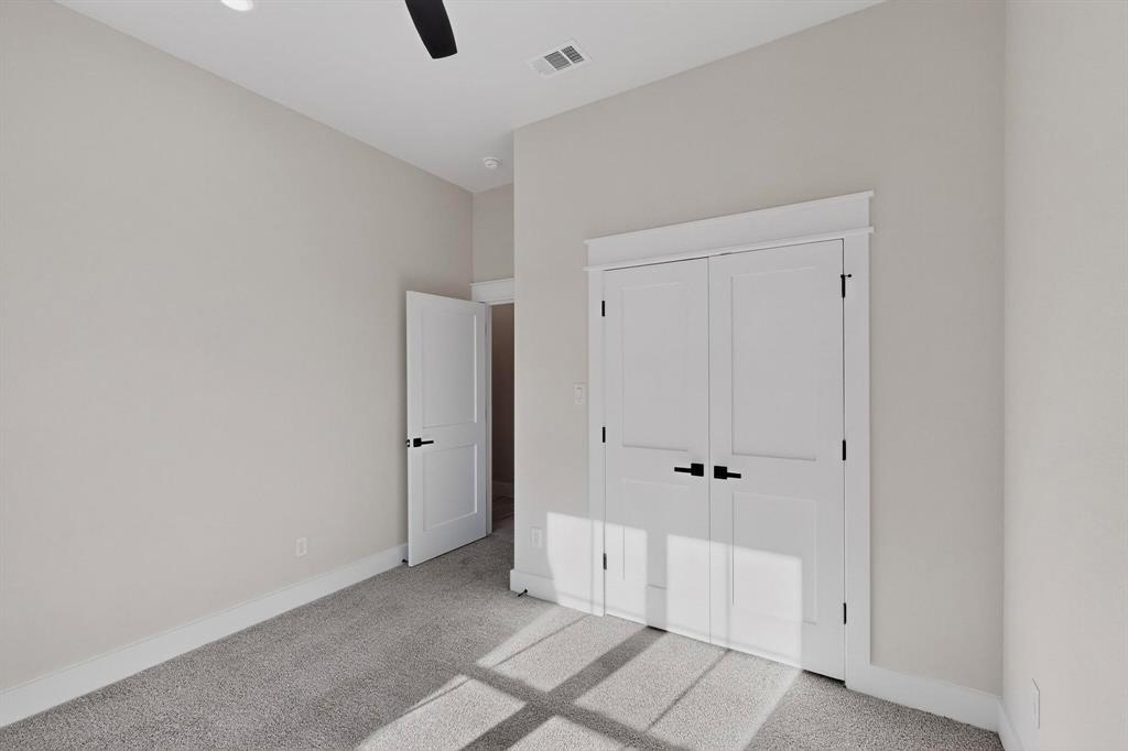 1161 Gonzollas Road Springtown, TX 76082 - Photo 34 of 40 a view of an empty room