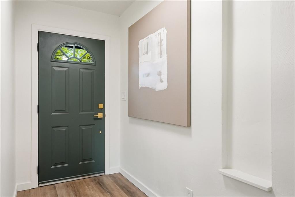 8032 Aber Road Verona, PA 15147 - Photo 6 of 37 Gallery Image 6