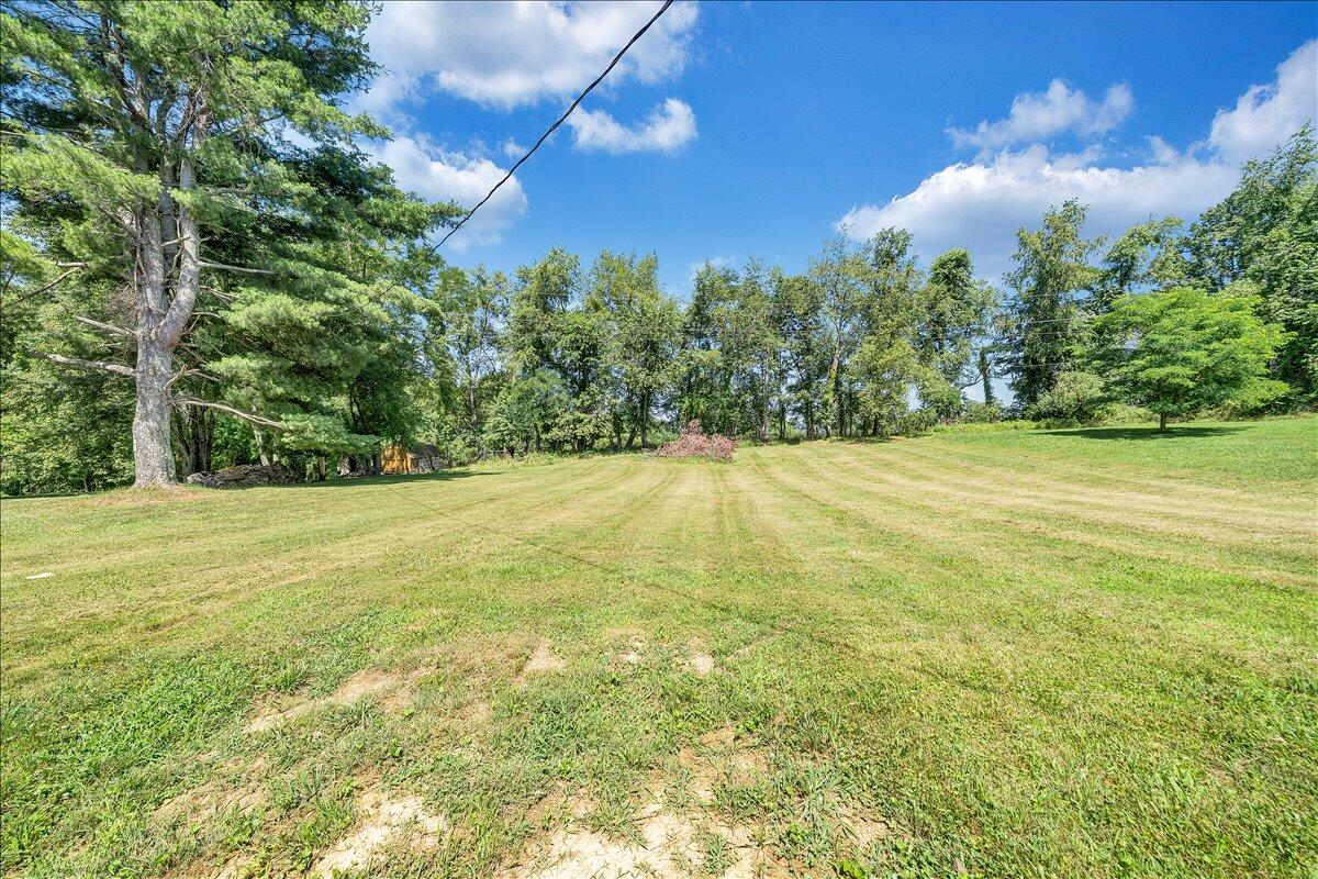777 Switchback Road Christiansburg, VA 24073 - Photo 18 of 27 22-MIB08688