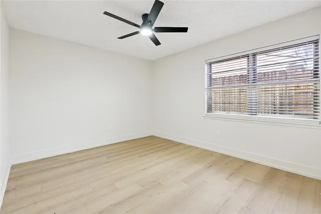 $269,900 | 3808 Glenoak Drive, Harvey, LA 70058