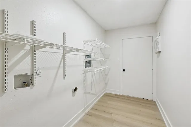 $269,900 | 3808 Glenoak Drive, Harvey, LA 70058