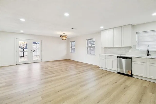 $269,900 | 3808 Glenoak Drive, Harvey, LA 70058