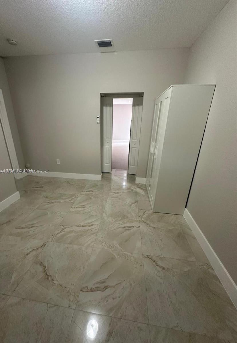 28407 Southwest 129th Place, Unit 28407 Homestead, FL 33033 - Photo 8 of 19