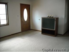 16 Bunn Court Springfield, IL 62703 - Photo 4 of 12