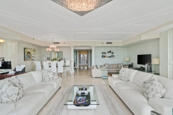 $2,095,000 | 3740 South Ocean Boulevard, Unit 510, Highland Beach, FL 33487