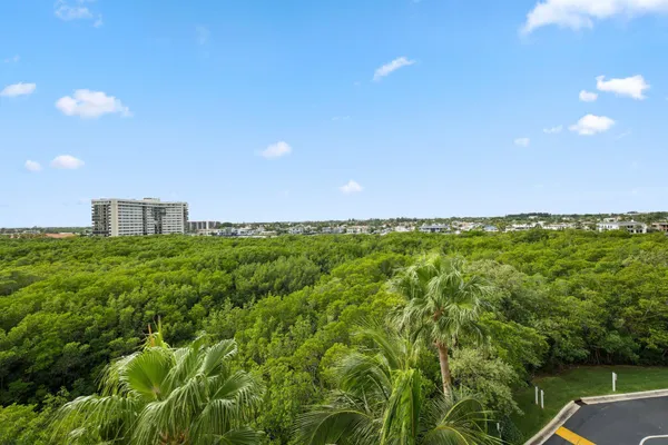 $2,095,000 | 3740 South Ocean Boulevard, Unit 510, Highland Beach, FL 33487