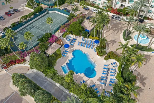 $2,095,000 | 3740 South Ocean Boulevard, Unit 510, Highland Beach, FL 33487