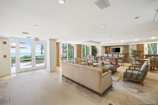 $2,095,000 | 3740 South Ocean Boulevard, Unit 510, Highland Beach, FL 33487