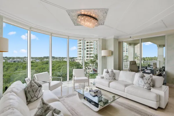 $2,095,000 | 3740 South Ocean Boulevard, Unit 510, Highland Beach, FL 33487