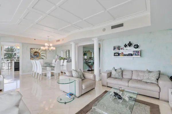 $2,095,000 | 3740 South Ocean Boulevard, Unit 510, Highland Beach, FL 33487