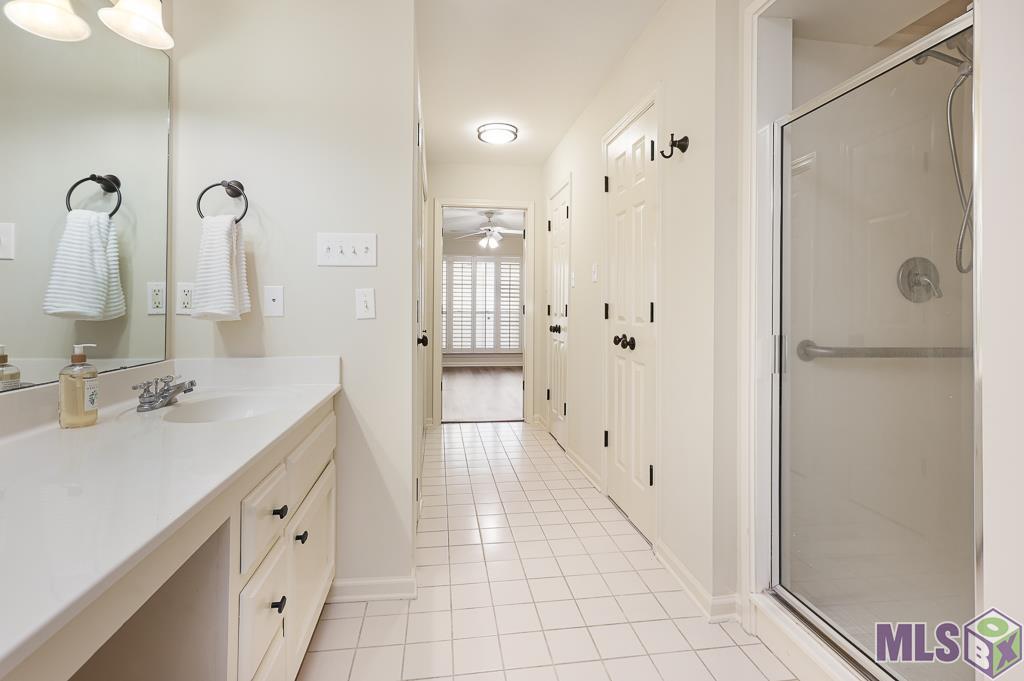 1661 Sharp Road Baton Rouge, LA 70815 - Photo 15 of 29 Primary bath