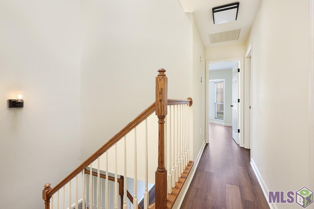 1661 Sharp Road Baton Rouge, LA 70815 - Photo 24 of 29 Upstairs