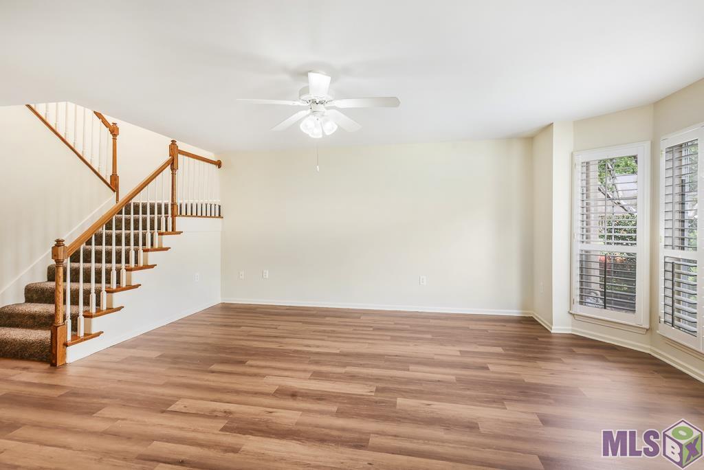 1661 Sharp Road Baton Rouge, LA 70815 - Photo 9 of 29 Living room