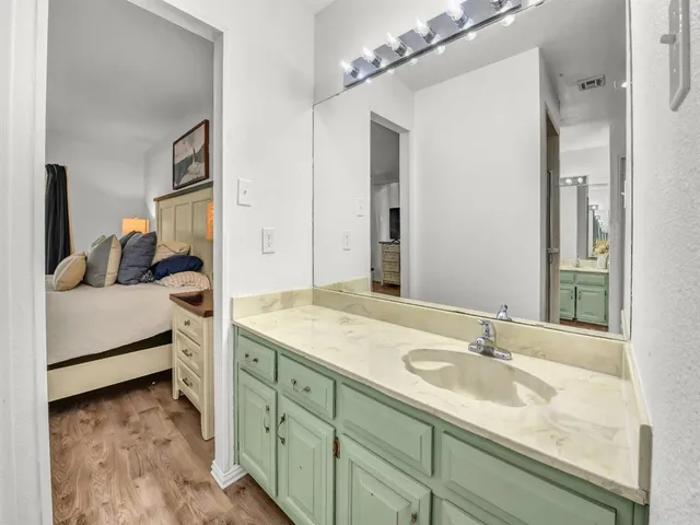 $365,000 | 6103 Prospect Hill Drive, Granbury, TX 76049